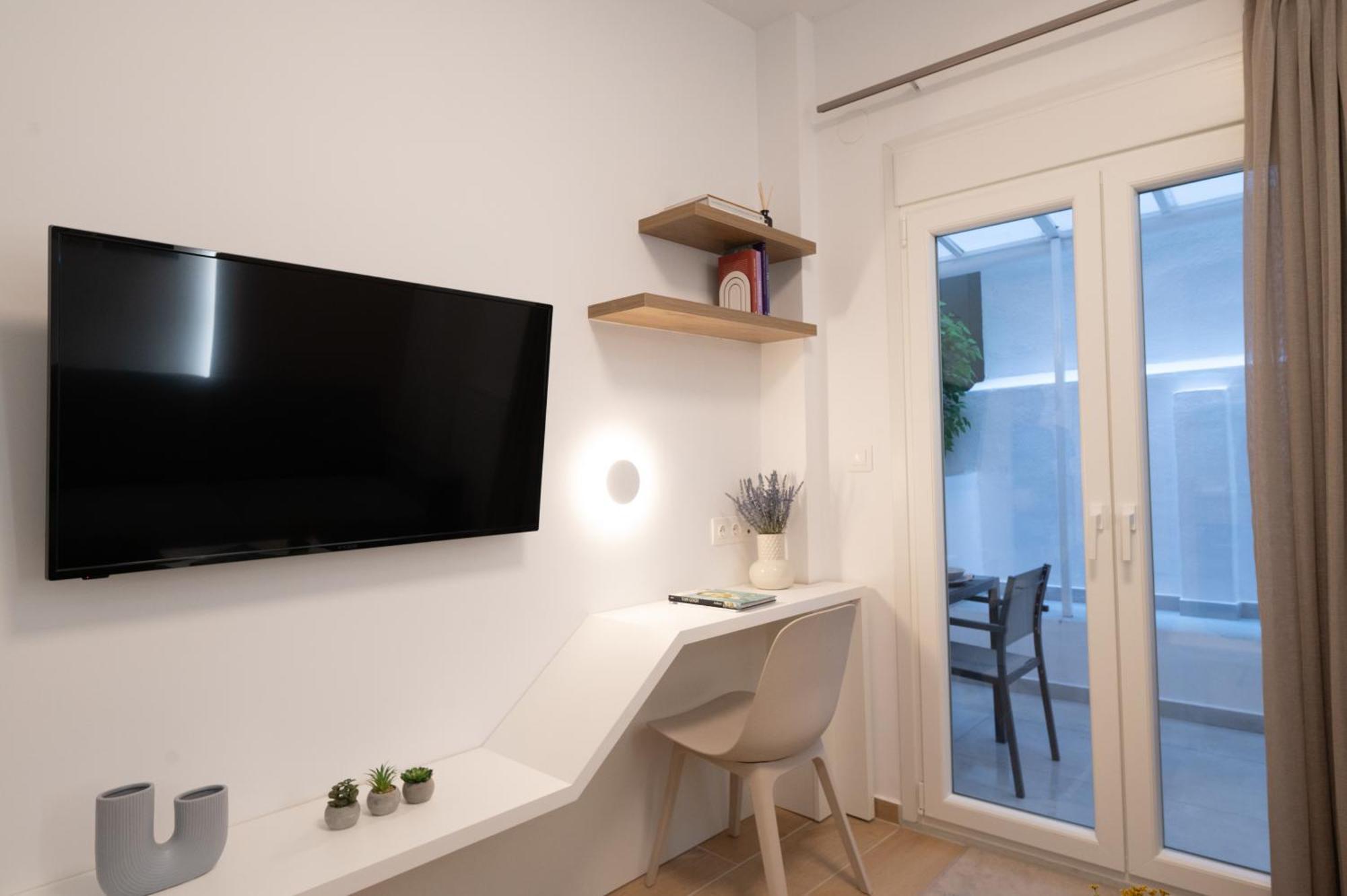 Appartement Honey Oak & Cream Patio By Nest à Thessalonique Extérieur photo